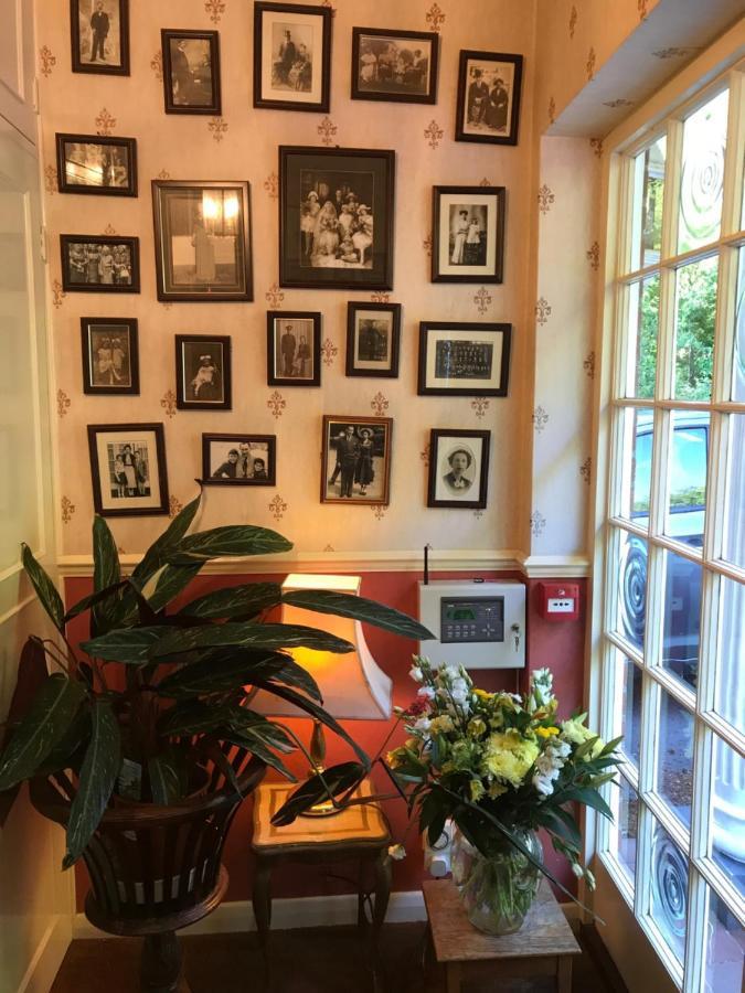 Chart House Bed And Breakfast 多尔金 外观 照片